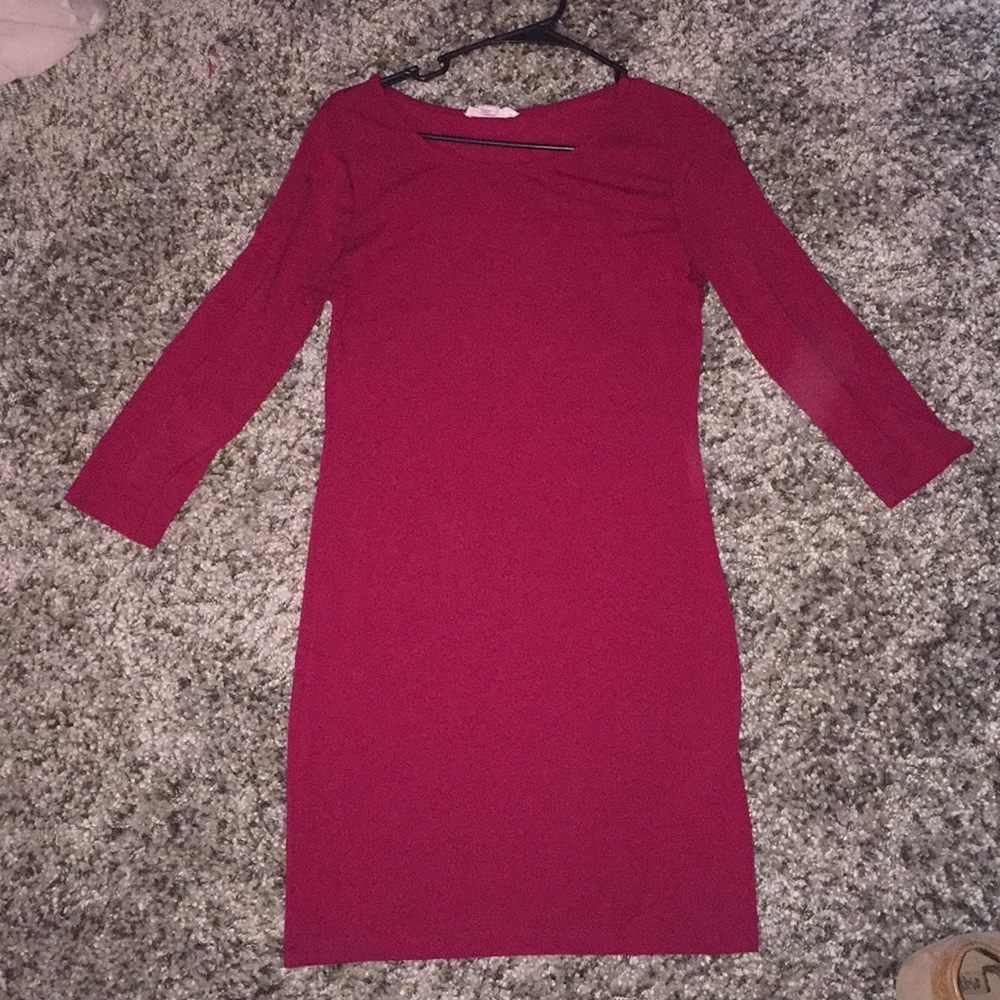 Body con maroon dress ❤️